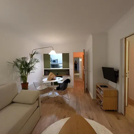 Le Jourdain Apartment Paris